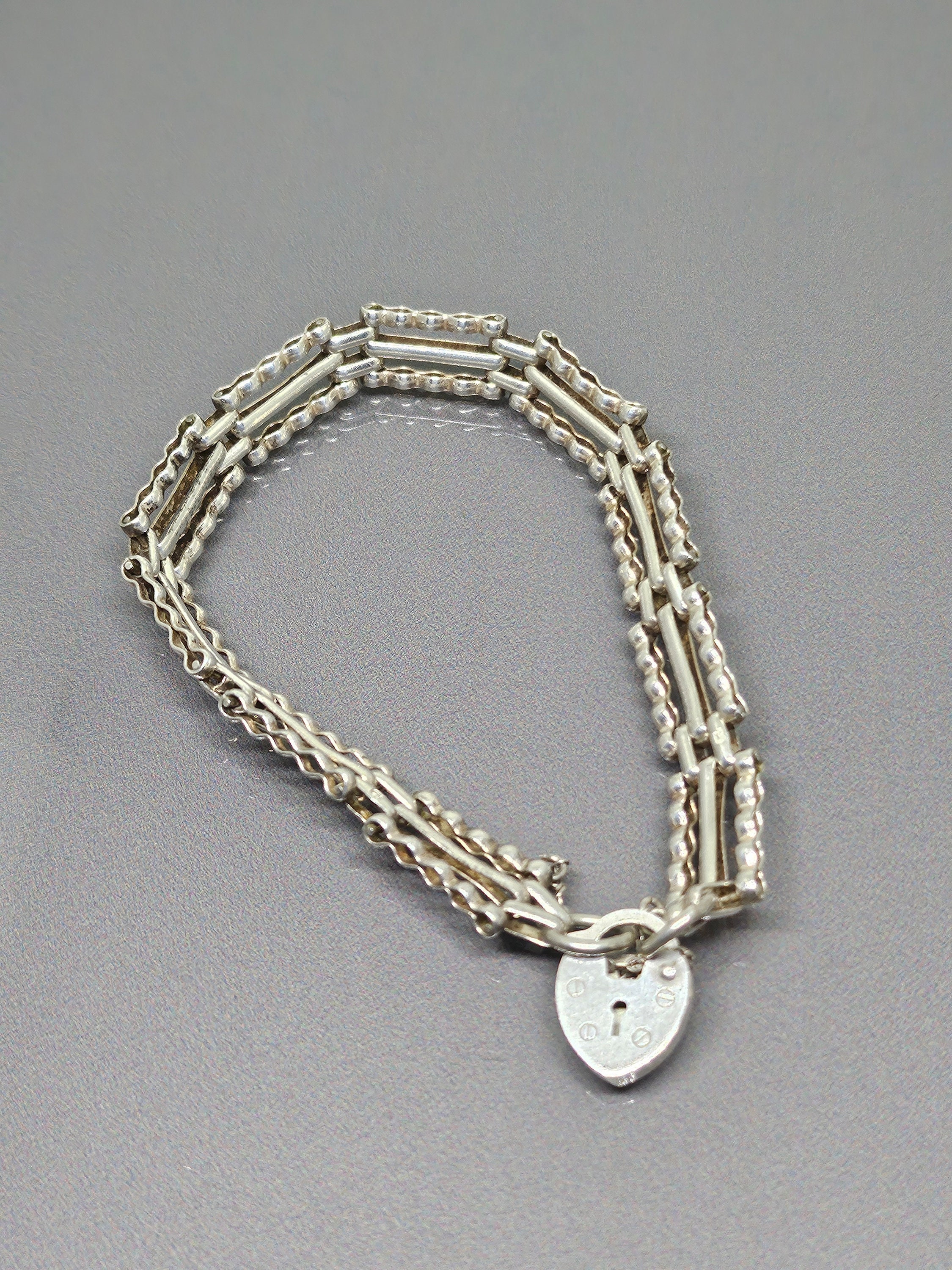 Vintage 3 Bar Padlock Clasp Fancy Link Bracelet With Safety
