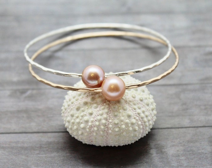 Edison Pearl Bangle