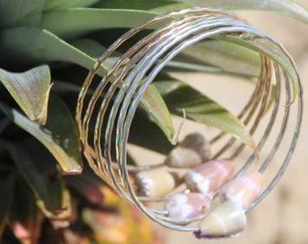 Hawaiian Shell Bangle