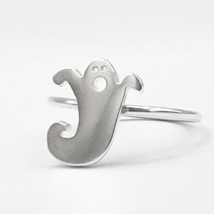 Ghost Ring in Sterling Silver