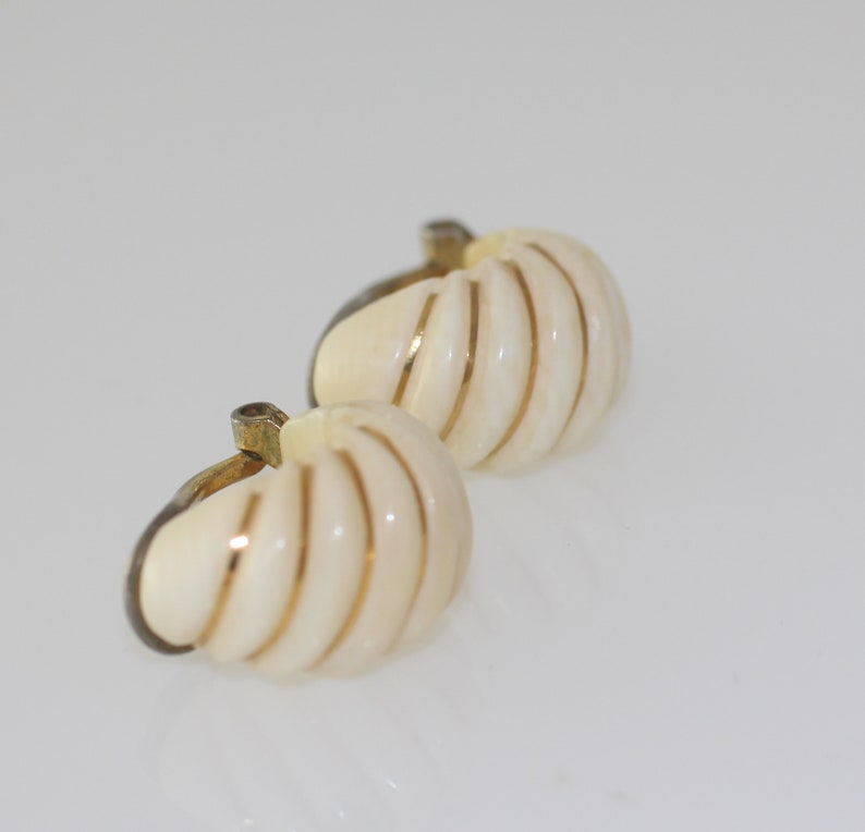 vintage gold shrimp earrings