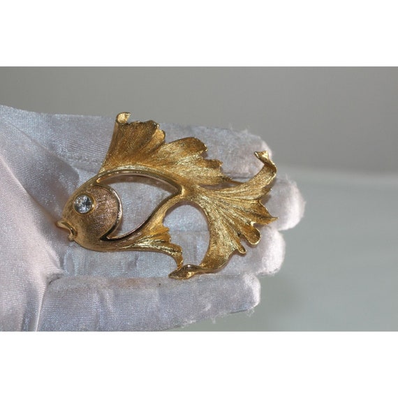 FAB! Rare Vintage Christian Dior Large Fish Brooch - image 5