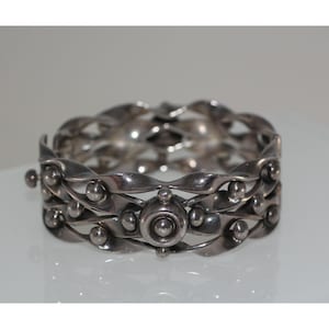 Los Ballesteros Vintage TAXCO Mexican Silver Bracelet ~ Superb Design ~ 82 grams