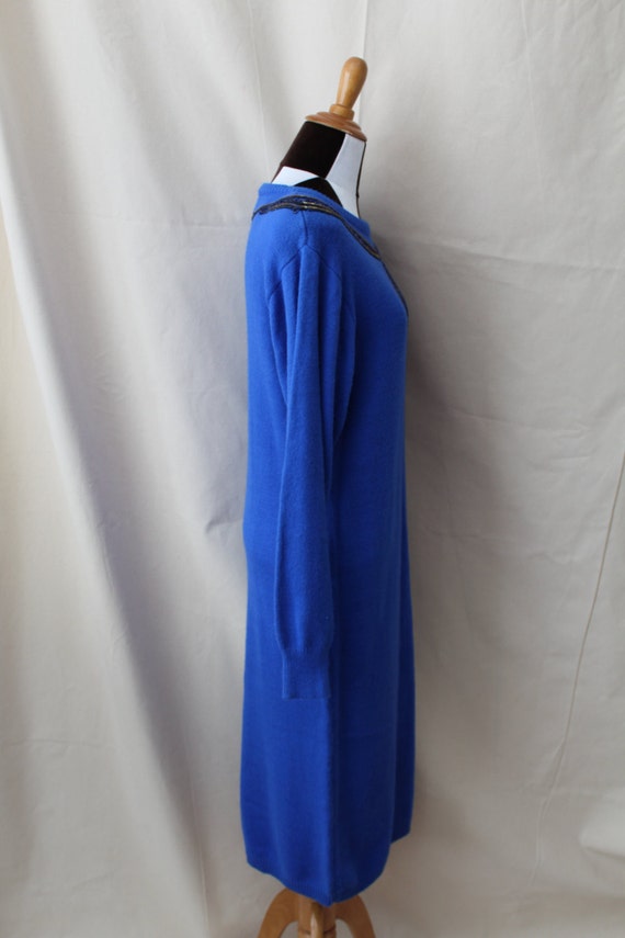 1980s Royal Blue Sweater Dress with Beads and Seq… - image 5