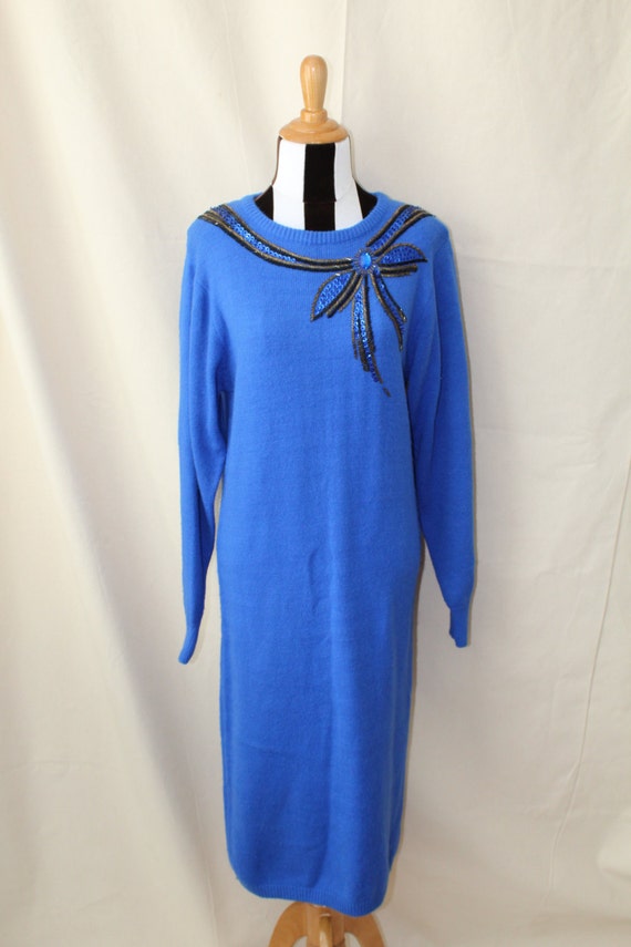 1980s Royal Blue Sweater Dress with Beads and Seq… - image 2