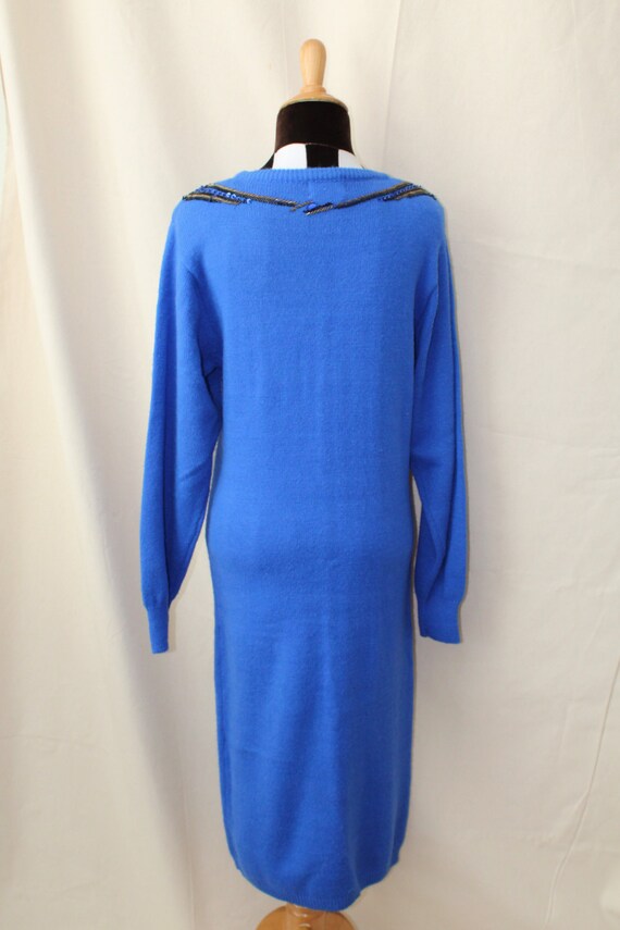 1980s Royal Blue Sweater Dress with Beads and Seq… - image 4