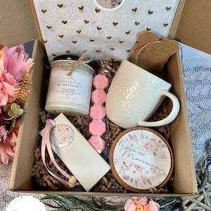 Charmante boîte cadeaux personnalisée cadeau pour une demande marraine.