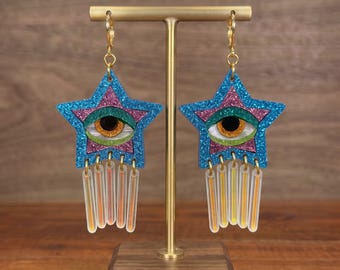 Star eye earrings