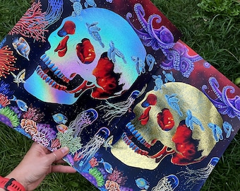 Skull in the deep Print Gold gold holographic edition
