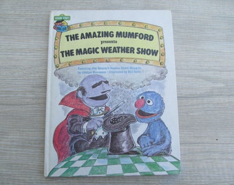 Vintage / Retro 1981 The Amazing Mumford Presents The Magic Weather Show Sesame Street Book Club Featuring Jim Henson's Muppets Storybook