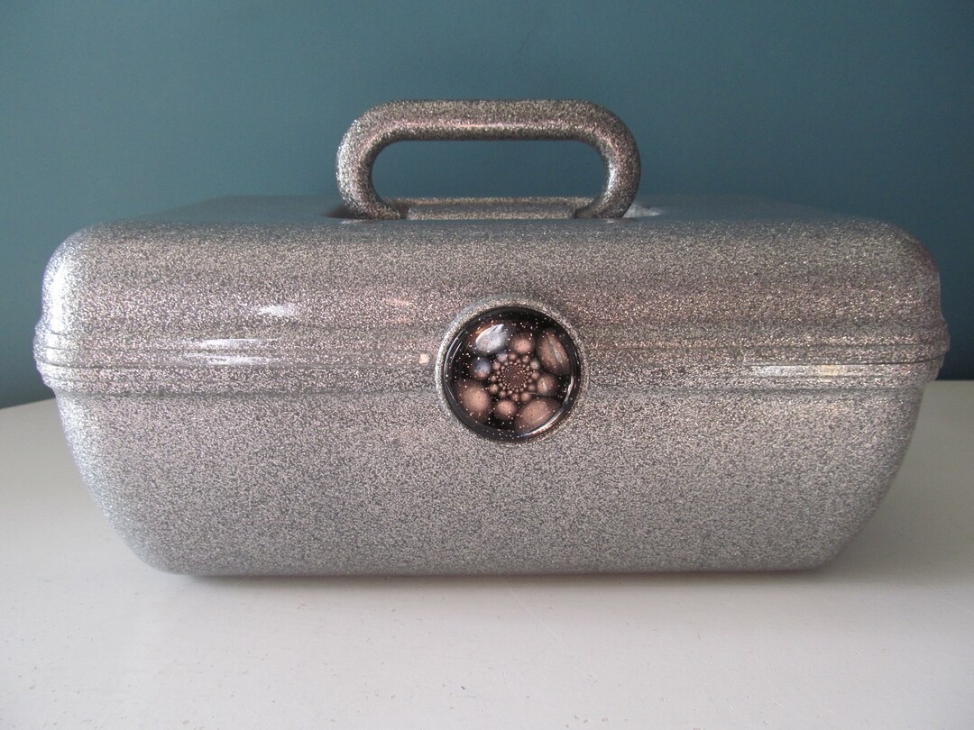 Vintage / Retro 1980s / 1990s Caboodles Liquid Metallic Cosmetic / Make