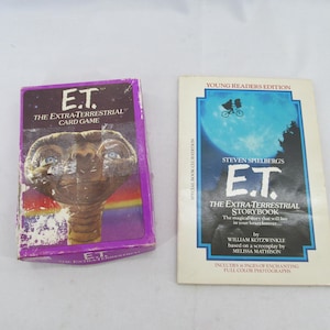 Vintage / Retro 1982 E.T. The Extra-Terrestrial Card Game By Parker Brothers And Movie Story Book No. 756 Pop Culture Alien Movie
