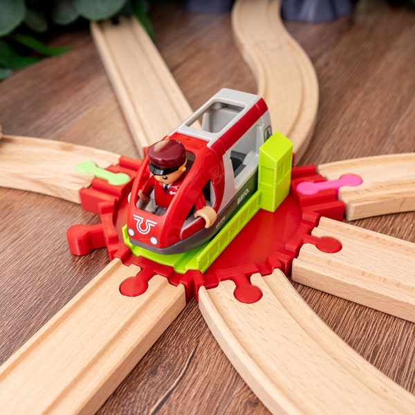 Turntable for Wooden Train Track + 4 X Wooden Train Track Dog-Bone as a Gift / Connectors, Compatible with Brio, Ikea, Trains and many more.