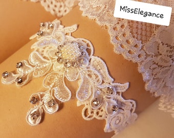 Wedding Garter-Bridal Garter vintage Garter. Crystal and Pearl Garter bridal Embroidered floral lace garter