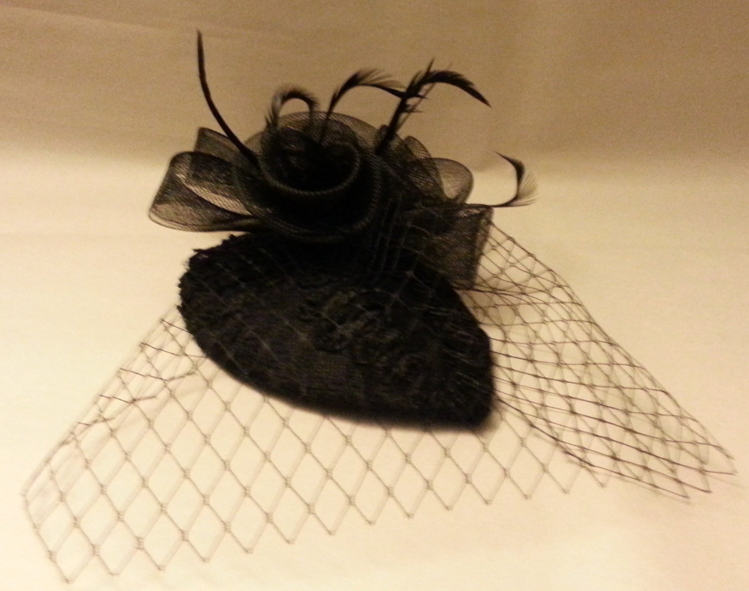 Vintage 1940s Black Feather Fascinator Birdcage Veil Hat Mid Century Chic Vintage Black Feather Fascinator: 40s Teardrop Hat With  main image 2