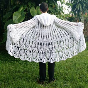 Pattern: Fairy Queen Coat / Wrap Dress or Cardigan / Bridal / Pineapple crochet / PDF download image 9