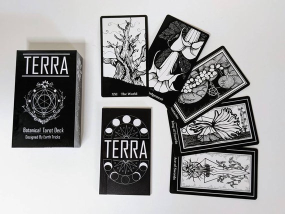 【日本未販売】ボタニカルタロット【フランスタロット】 【日本未販売】ボタニカルタロット【フランスタロット】