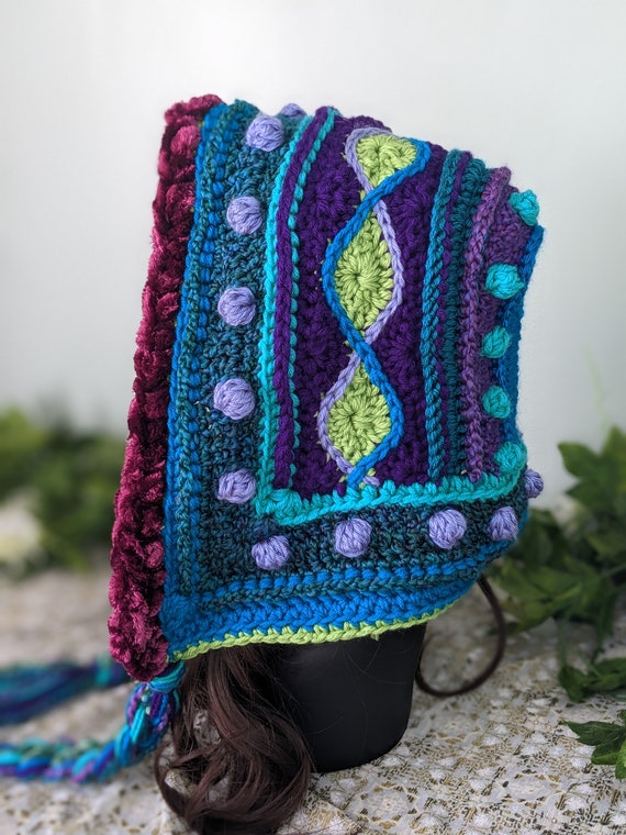 Siren's Call Crochet Hood Pattern: Bulky Yarn, Tassels (PDF & Video)