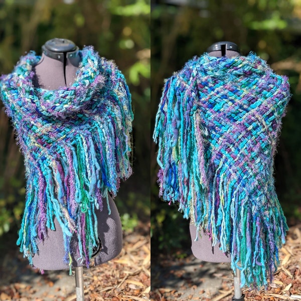 Mermaid Bridal Shawl Wrap Blue / Hand woven triangle shawl / Hand spun, Hand dyed art yarn / Ooak