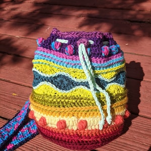 Pattern: Elemental Drawstring Bag image 5