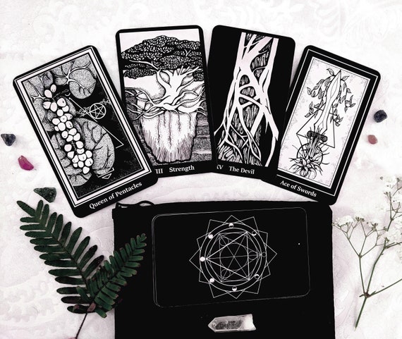 【革命家】チェゲバラ オーセンティックレリックカード 手書き部分 eternal Terra: Botanical Tarot Deck / Plant Ally Deck / 78 Cards Hand