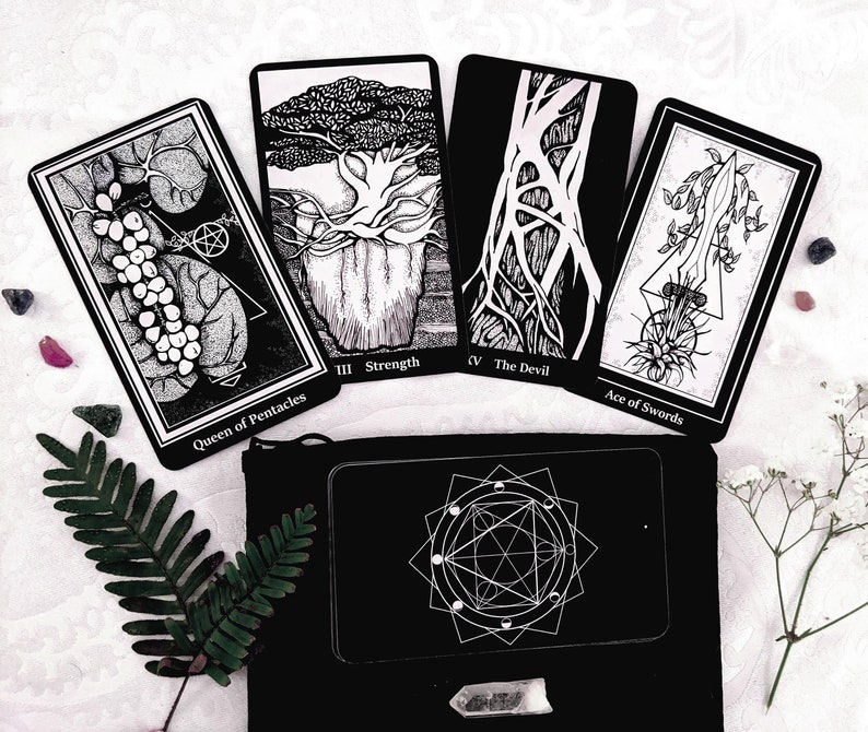 Terra: Botanical Tarot Deck / Plant Ally Deck / 78 Cards Hand Drawn Black and White 