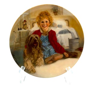 Annie and Sandy Plate Edwin Knowles