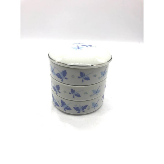 Gorgeous Three Compartment Stackable Butterfly Tr… - image 1