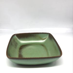 Gorgeous Very Collectible Frankoma Prairie Green 5NS Square Serving Bowl