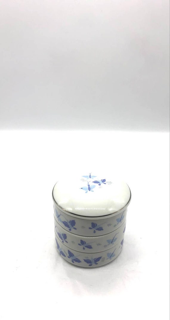 Gorgeous Three Compartment Stackable Butterfly Tr… - image 3