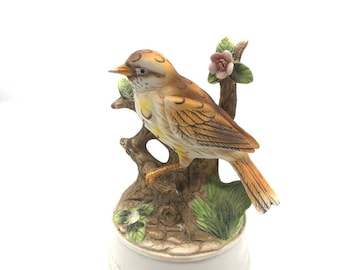 Beautiful Musical Brown Bird Figurine Works