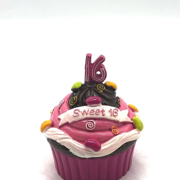 Super Cute Sweet 16 Pink Cupcake Trinket Box Perfect For That Special Birthday
