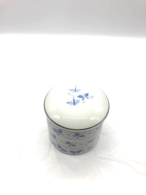 Gorgeous Three Compartment Stackable Butterfly Tr… - image 2