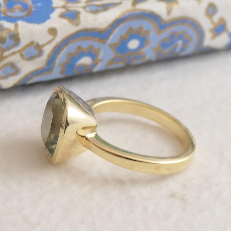 Statement Crystal Ring Green Amethyst Design Natural Stone Collection Cushion Cut Style Sterling Silver Band Yellow Gold Plated Setting Handpicked Premium Quality Beautiful Modern Jewelry Elegant Statement Piece Special Occasion Gift
