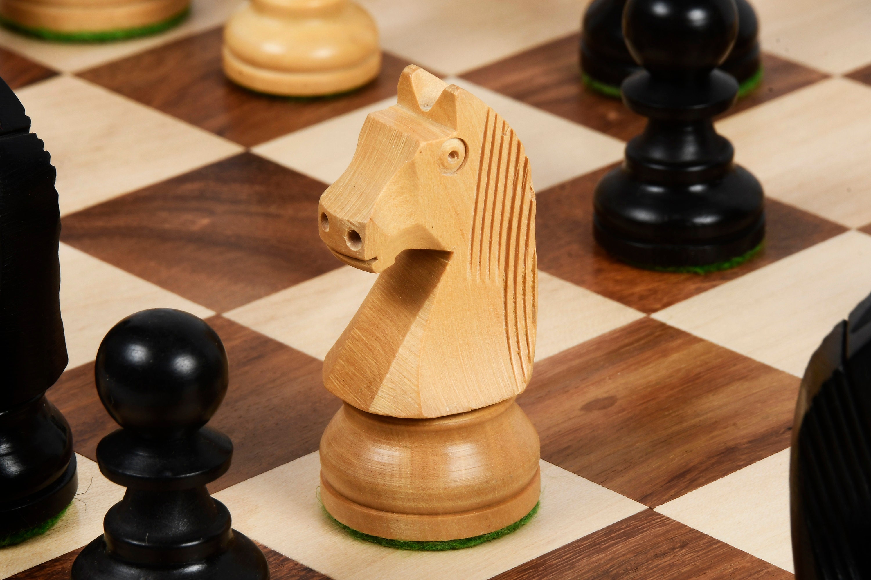 The Bridle Study Analysis Chess Pieces in Ebonized and Boxwood - 3.2 King