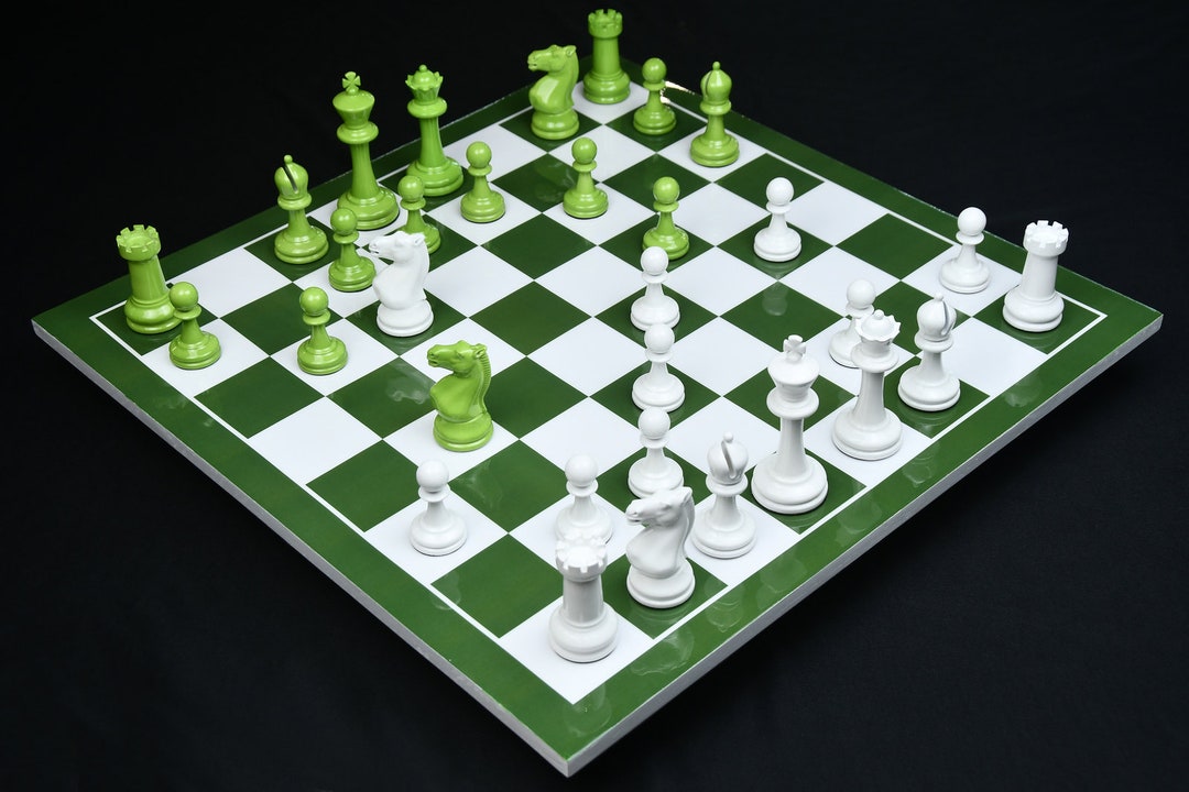 Green Chess Board 18x18 Inch, Chess Grandmaster Williams Chess