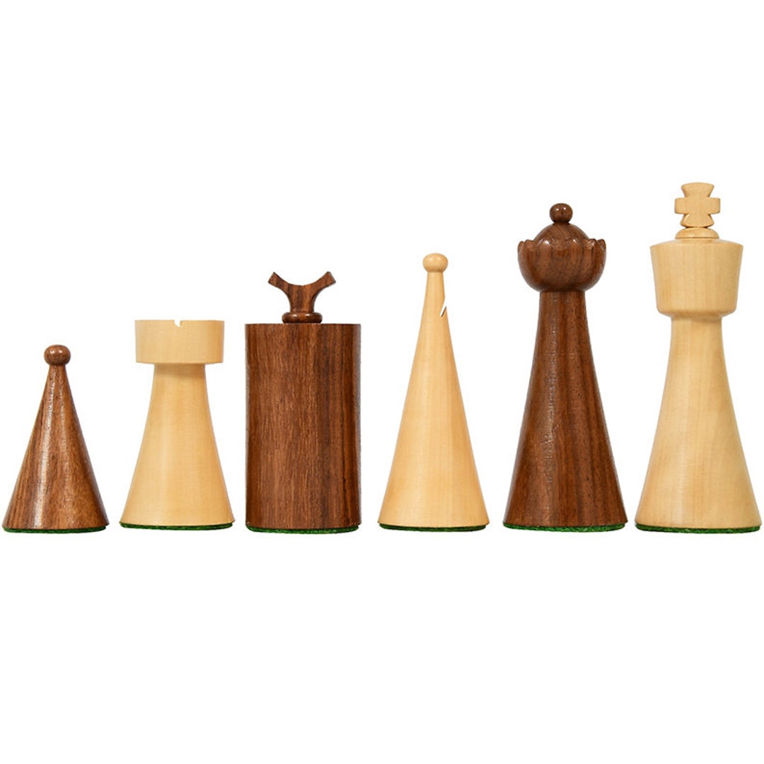 The Bridle Study Analysis Chess Pieces in Ebonized and Boxwood - 3.2 King