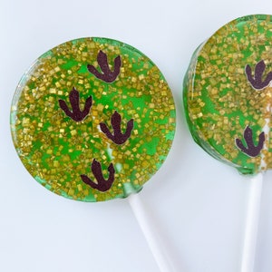 Dino footprint lollipops, dinosaur candy, dinosaur footprint party treats, dino footprint favors, dino inspired gifts, SET OF 6.