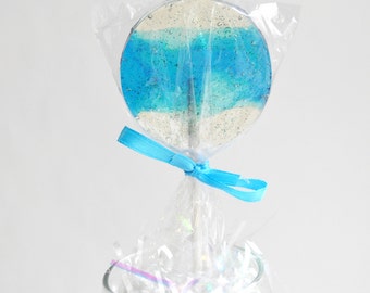 Blue Ombre effect  lollipops, Crystal Clear and Blue Lollipops, Party Favors, wedding favors, Baby shower favors, blue suckers, SET OF 6