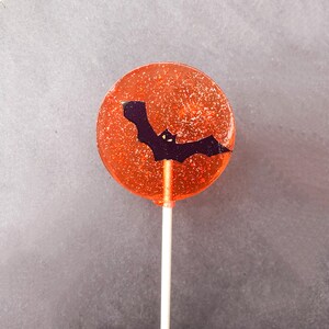 Halloween Bat lollipops party favors, Bat themed lollipops, halloween birthday, Halloween party, halloween treats, bat candy, SET OF 6 image 3