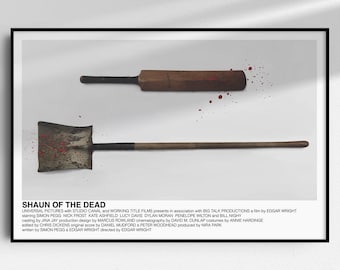 Può includere: Un poster minimalista per il film "Shaun of the Dead". Il poster presenta uno sfondo bianco con una mazza da cricket in legno e una pala arrugginita, entrambe spruzzate di vernice rossa. Il titolo del film è stampato in nero nella parte inferiore del poster.