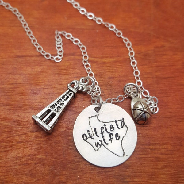 Texas engraved Oilfield Wife necklace, Texas Oilfield Wife, Oilfield wife gift, Roughneck wife, Derrick necklace, Hand stamped