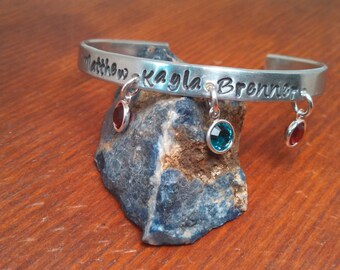 Hand stamped personalized aluminum bracelet cuff with names and birthstones-Mother's bracelet-Mother's gift-Grandma's gift-Charm bracelet