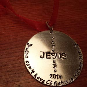 イエスは季節のクリスマスオーナメントの理由です