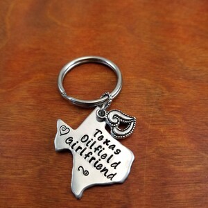 Texas oilfield girlfriend key chain, oilfield wife, oilfield mom, Texas oilfield gift, Oilfield girlfriend keychain, hand stamped