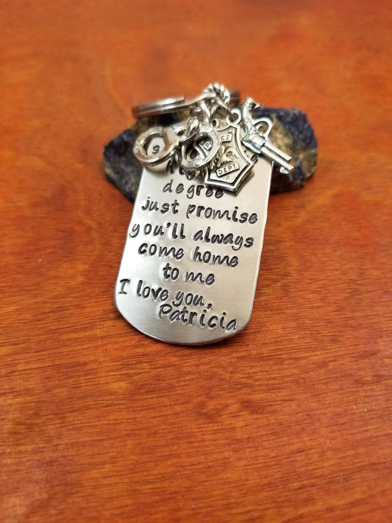 Cadena de claves de oficial de policía personalizado con sello Etsy