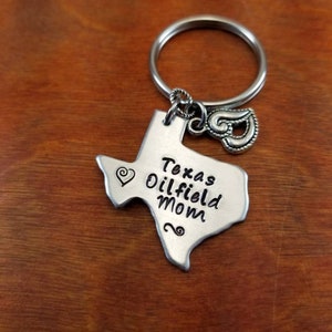 Texas Oilfield key chain, oilfield wife, oilfield girlfriend, oilfield mom, Texas Oilfield Mom, Oilfield Mom keychain, Oilfield Mom gift