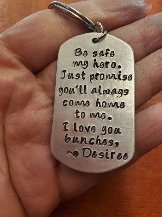 Portachiavi "Pap&agrave;, Il Mio Eroe Per Sempre" In Acciaio