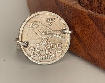 Vintage 25 Ore Norway Bird Coin Wire Ring