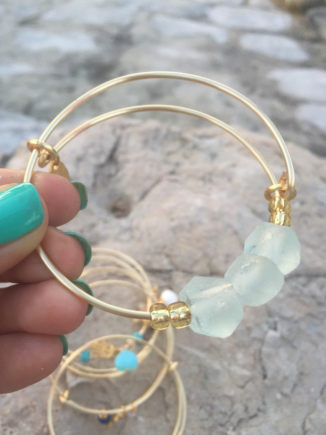 Expandable White / Clear Color Chunky Seaglass Bangle / Qty 1 Etsy